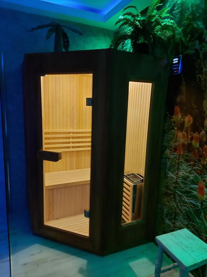 Apartamento Estrella Sauna Spa Jacuzzi 알하마데아라콘 외부 사진