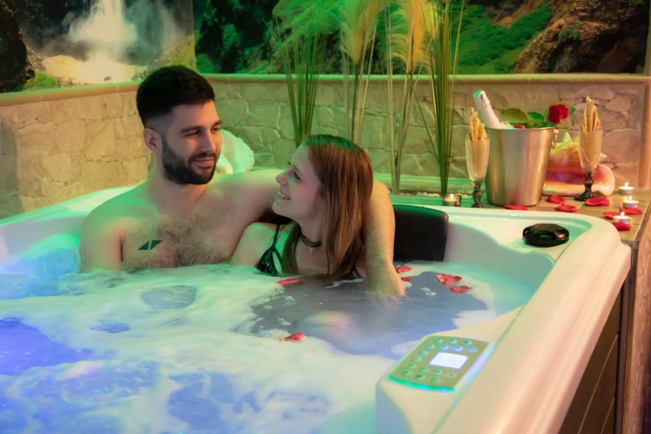 Apartamento Estrella Sauna Spa Jacuzzi 알하마데아라콘 외부 사진
